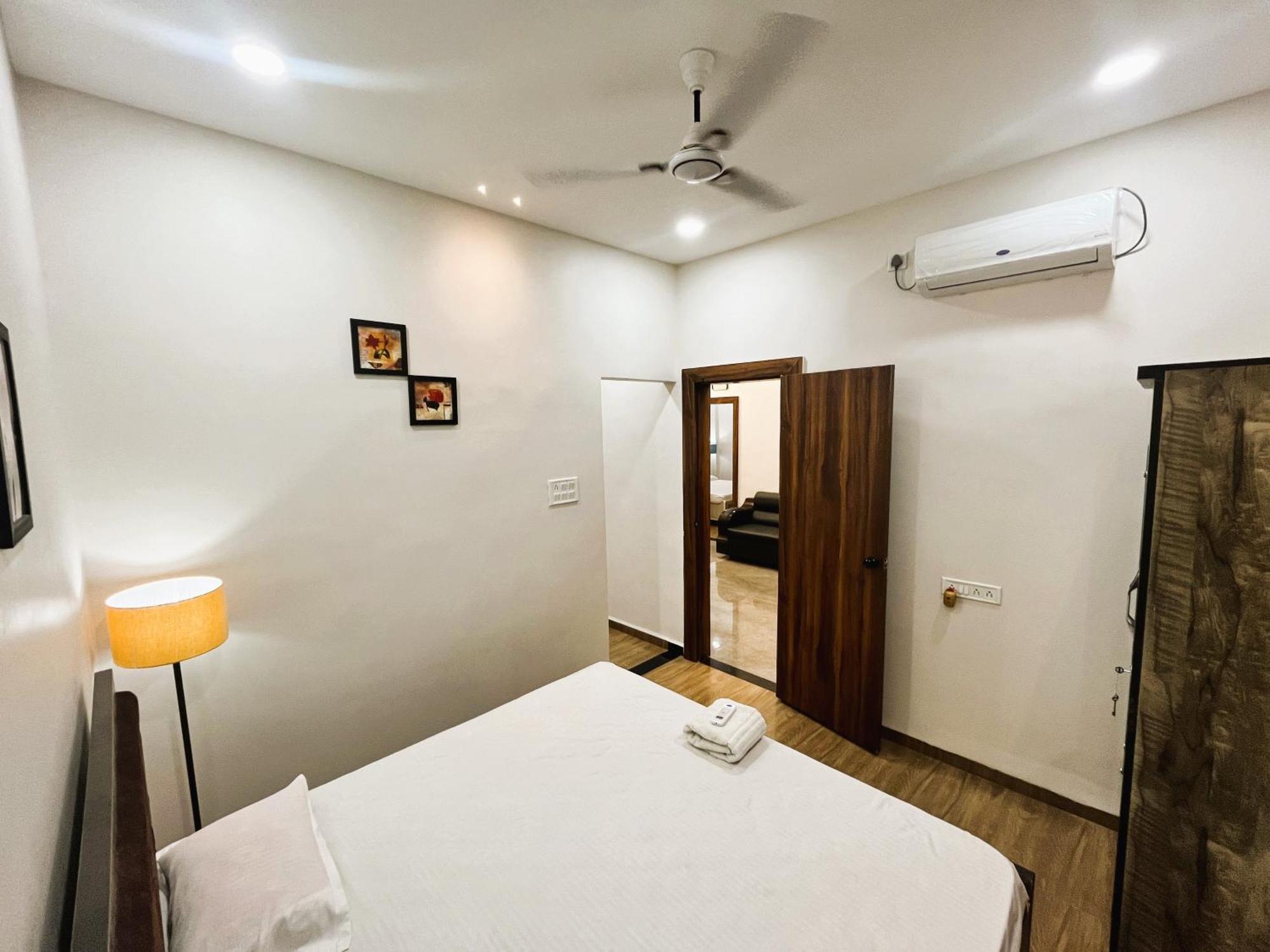 Shree Stay Inn Luxe' Holiday Home Ujjain Eksteriør billede